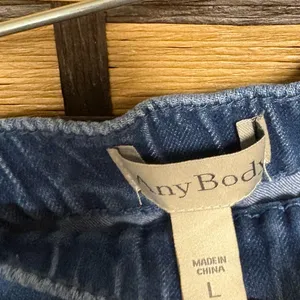 AnyBody Denim Skort Size Large‎ Blue thumbnail 6