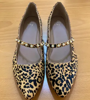 Crown & Ivy Pearl Strap Ballerina Flats - Cheetah size 8.5 thumbnail 1