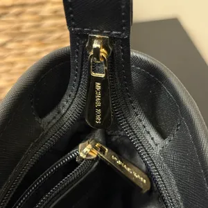 Michael Michael Kors Black Saffiano Leather Tote Bag thumbnail 9