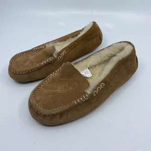NWOT!  UGG Brown Slipons Size: US 5 thumbnail 3