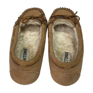 Minnetonka Cally Moccasin Slippers Womens 7M Brown Leather Faux Fur Cozy Cabin thumbnail 6