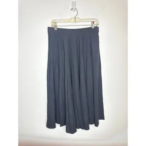 OGL Brand New Women Size M Pleated Long Flowy Maxi Skirt Navy Blue thumbnail 2