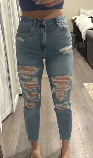 American Eagle Curvy Mom Jeans thumbnail 1