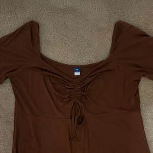 Brown Cinched Cutout Maxi Dress thumbnail 2