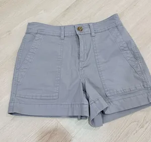 a new day Light Gray High-Rise Patch Pocket Women's Shorts thumbnail 1