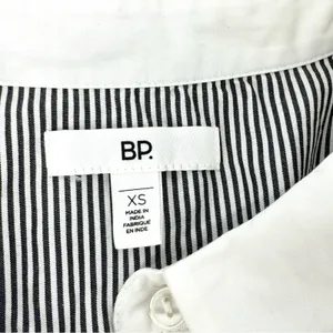 BP Stripe‎ Cold Shoulder Blouse with Ruffle Detail Grey White Size XS thumbnail 7