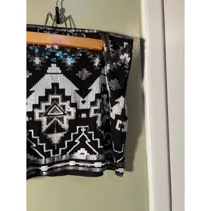 Express Women's Size Large Mini Skirt Black Silver White Sequins Aztec Pull On thumbnail 4