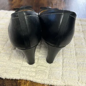 Laura Scott Pumps Size 10M Black Pointed Toe Bow Kitten Heel Shari‎ thumbnail 7