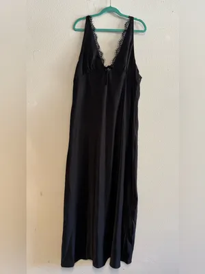 Beginning Boutique Stacy Black Maxi Dress Size 18 Like New thumbnail 2