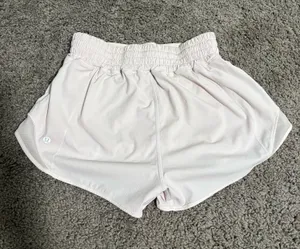 Lululemon Shorts thumbnail 1