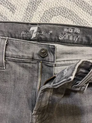 7 FOR ALL MANKIND Women’s Ankle Skinny Gray Distressed Denim Jeans 28 7FAMK thumbnail 7