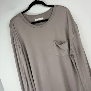 Free People We The Free Fade Into You Tee Sz XL Taupe Long Sleeve Top thumbnail 4