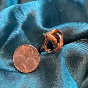 18K Electroplated Love Knot Ring Size 6 Gold thumbnail 5