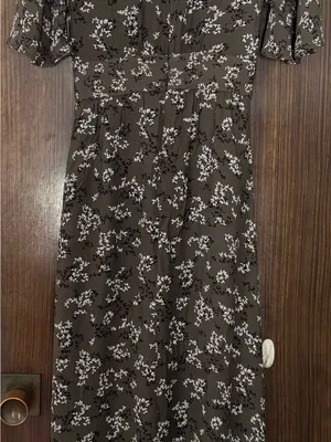 French Connection charcoal grey Floral Maxi Dress, size 2 faux wrap V-neck chic thumbnail 9