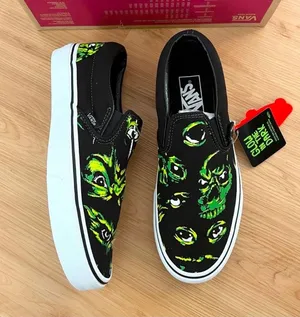 Vans Classic Slip-On 'Eyes In The Dark' Women 8.0 US thumbnail 1