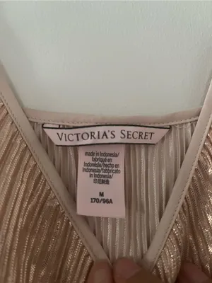 Victoria's Secret Rose Gold Metallic Pleated Crop Cami Top Medium Feminine thumbnail 3