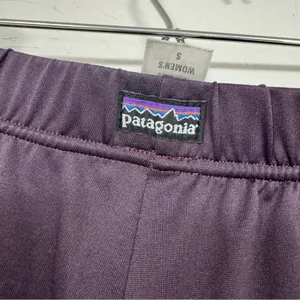 Patagonia Purple Straight Leg Pull On Pants Womens S Track Pants Casual Athletic thumbnail 7