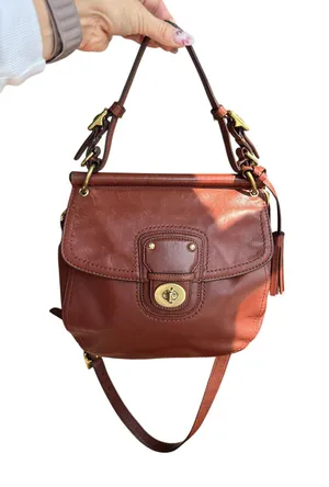 Coach Legacy New Willis 22382 Cognac Leather Crossbody Satchel Turnlock Tassel thumbnail 1