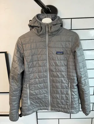 Patagonia Nano Puff Hoody Jacket, women’s size M thumbnail 1