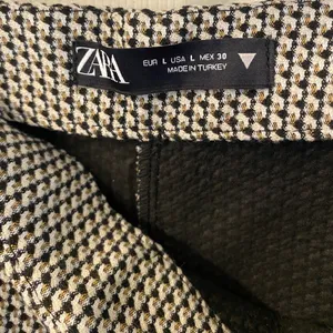 Zara Black and White High Waist Skort thumbnail 5