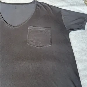 Kyte Baby Women’s Short Sleeve Bamboo Gray V-Neck T-Shirt with Pocket size XL thumbnail 3