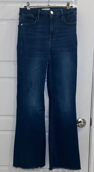 FRAME Le Easy Flare Jeans Raw Hem Medium Wash High Rise Size 27 thumbnail 1