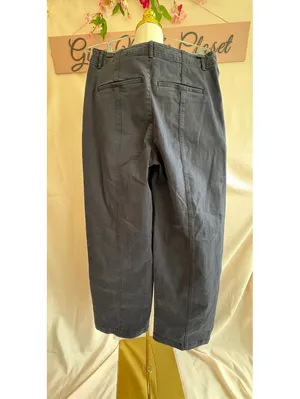 Universal Threads Women's Navy Stretch Cotton Pants Size 4 Made in Indonesia thumbnail 2