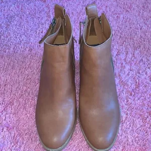 Dolce Vita Zip-Up Leather Booties Brown Size 10 thumbnail 2