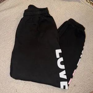 PINK VS Joggers thumbnail 3