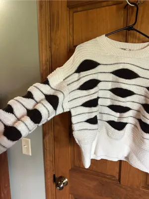 Nanette Lepore Cream vintage Sweater with brown Wave design Size Large thumbnail 4