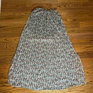 MNG Basics Floral Maxi Skirt Size M Green Red White thumbnail 1