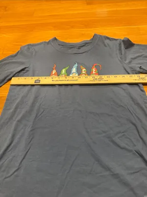 Life is good women’s crusher peace long sleeve shirt medium. thumbnail 4