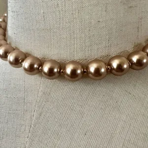NWT Avon vintage gold tone beaded necklace thumbnail 2