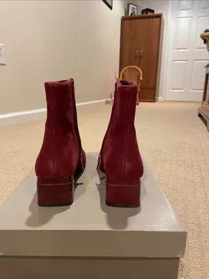 Franco SartoWomen's Burgundy Suede Square-Toe Ankle Boots thumbnail 6