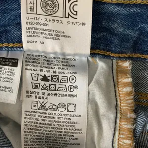Levis Straight Leg Jeans Womens Size 25 Cw-4717 3629 thumbnail 13