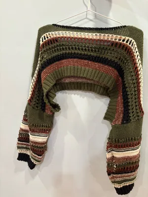 Cropped long sleeve sweater knitted green thumbnail 3