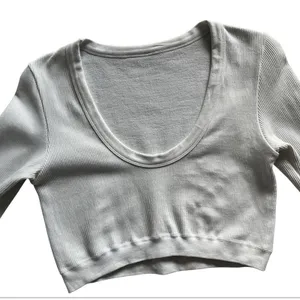 ALO Yoga Seamless Ribbed Cropped Serene Long Sleeve White Size Large thumbnail 4