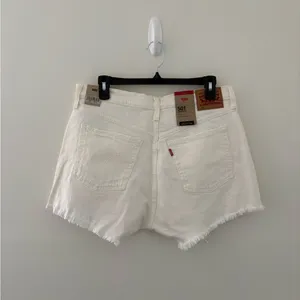 Levi’s 501 Shorts Size‎ 32 NEW thumbnail 3