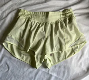 Lululemon Hotty Hot Low-Rise 2.5" Shorts thumbnail 1
