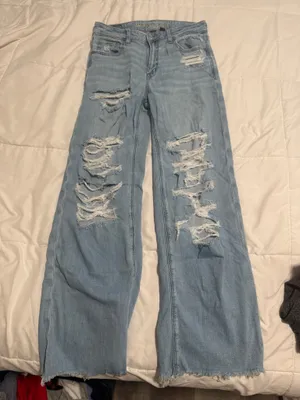 American Eagle Jeans thumbnail 1
