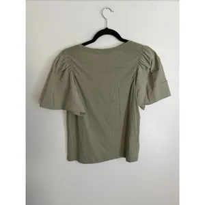 Loft Sage Flutter sleeve tee size small thumbnail 5