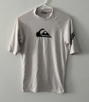 Quicksilver Off White Short Sleeve Rash Guard Surf Tee No Size Tag Est. Size Men’s S thumbnail 1