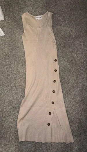 Olive & Oak Tan Dress thumbnail 1