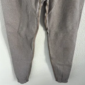 Gymshark Neutral Beige Vital 2.0 Leggings Medium thumbnail 4