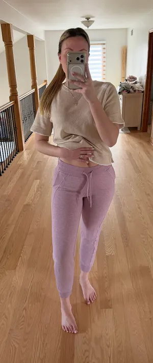 Lululemon Joggers thumbnail 1
