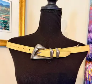 Free people 100% leather belt S/M NWOT thumbnail 1