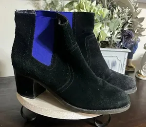 Sperry Black Suede Heeled Ankle Boots Women 9M Classic Neutral Block Heel‎ thumbnail 1