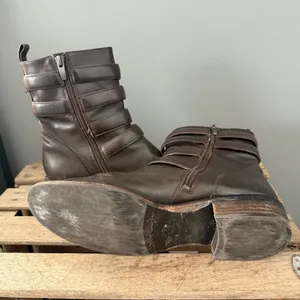 Via Spiga Bara Leather Moto Boots Brown Size 9 A24‎ thumbnail 9