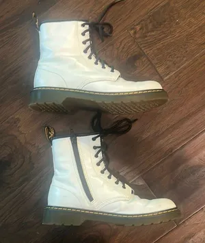 Dr. Martens White Lace-Up/Zippered Boots GUC thumbnail 3