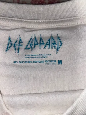 Def Leppard Sweatshirt Crewneck Graphic thumbnail 2